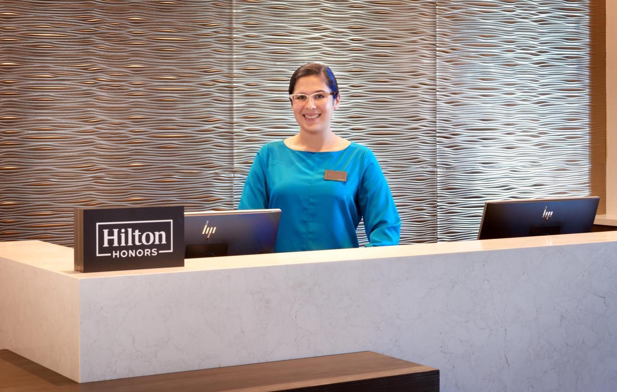 Hampton Inn & Suites Anaheim Resort Convention Center Ngoại thất bức ảnh
