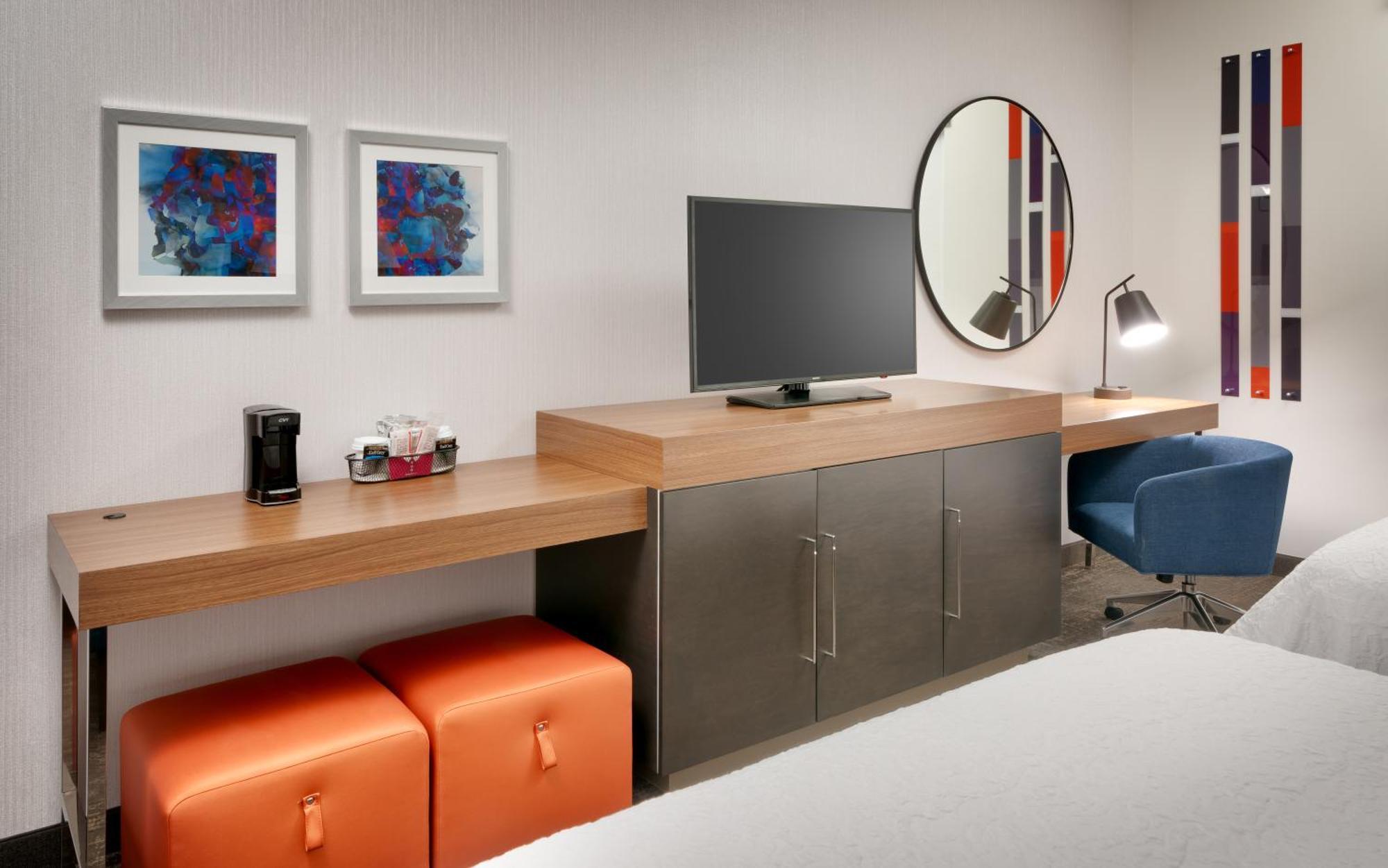 Hampton Inn & Suites Anaheim Resort Convention Center Ngoại thất bức ảnh
