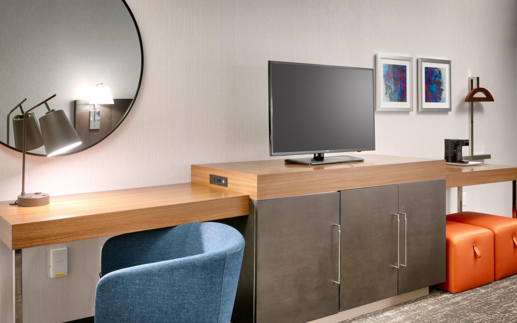 Hampton Inn & Suites Anaheim Resort Convention Center Ngoại thất bức ảnh
